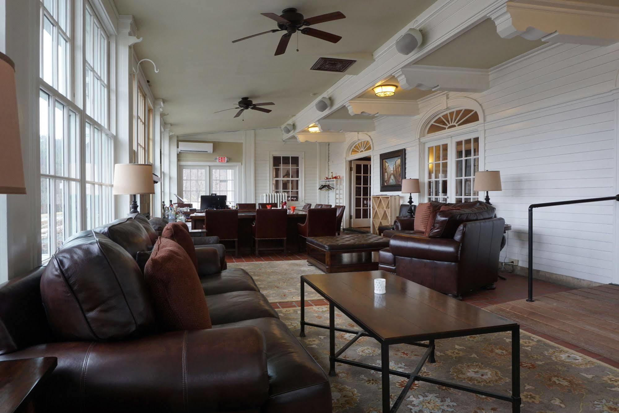The White House Inn Wilmington Extérieur photo